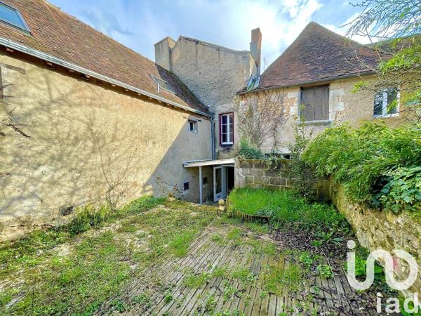 Maison de ville 7 pièces de 142 m² à Montmorillon (86500)