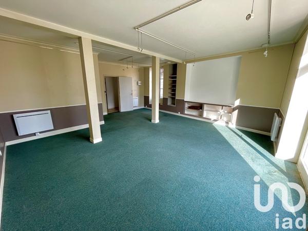 Maison de ville 7 pièces de 142 m² à Montmorillon (86500)