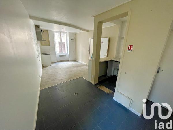 Maison de ville 7 pièces de 142 m² à Montmorillon (86500)