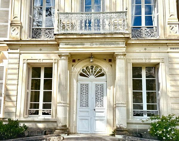 À vendre - Château sur un domaine de 88 hectares - Sarthe (72)