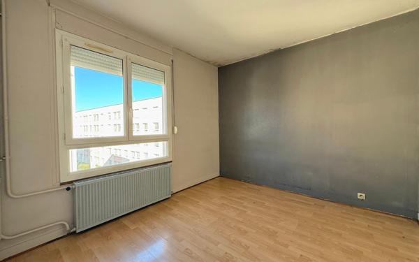Appartement à vendre    3 pièces • 60,80 m2 Dijon