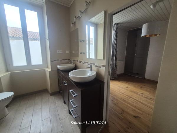 Immobilier Nérac (47600) – Maison de village 142.57m2 – 155 000 €