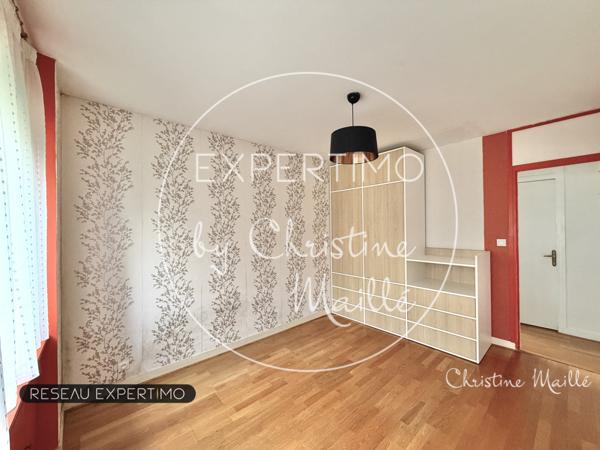 Versailles (78000) VERSAILLES Montreuil - Appartement 3 pièces 74 m² avec Balcon - Parking - Cave - Ascenseur