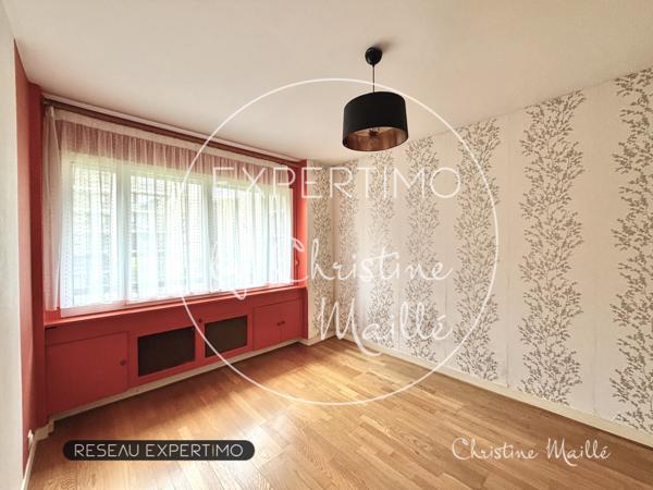 Versailles (78000) VERSAILLES Montreuil - Appartement 3 pièces 74 m² avec Balcon - Parking - Cave - Ascenseur