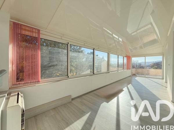 Maison à vendre 4 pièces 127 m² Saint-Maximin-la-Sainte-Baume