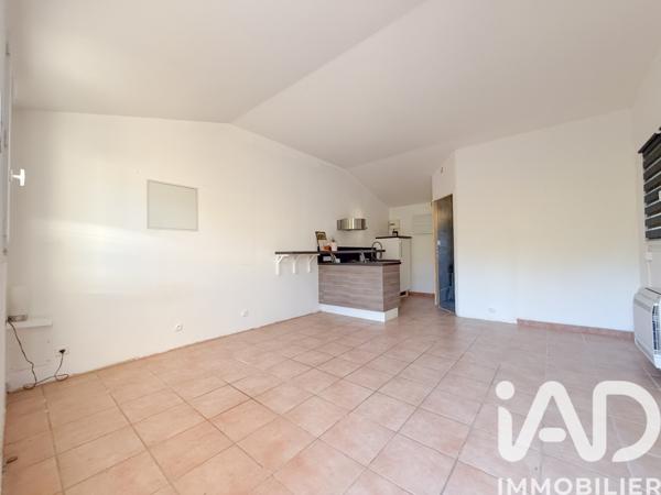 Maison à vendre 4 pièces 127 m² Saint-Maximin-la-Sainte-Baume