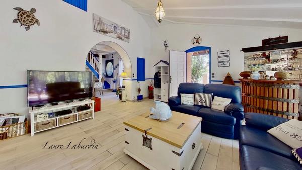 Maison en pierre de 155m2, 4 chambres, à BIRAC SUR TREC (47)