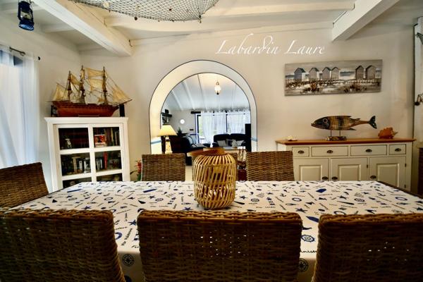 Maison en pierre de 155m2, 4 chambres, à BIRAC SUR TREC (47)