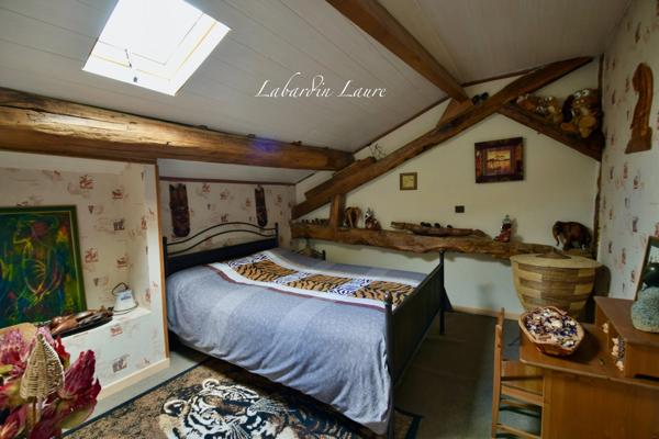 Maison en pierre de 155m2, 4 chambres, à BIRAC SUR TREC (47)