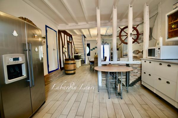 Maison en pierre de 155m2, 4 chambres, à BIRAC SUR TREC (47)