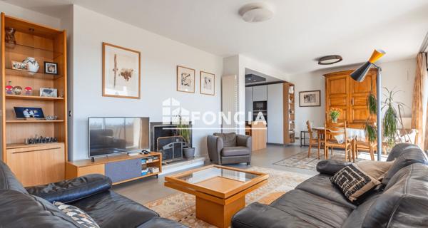 À vendre Maison 9 pièces 267 m² - Le Plessis-robinson 92350