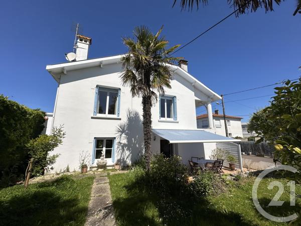 Maison à vendre  6 pièces - 155,62 m2 ROYAN - 17