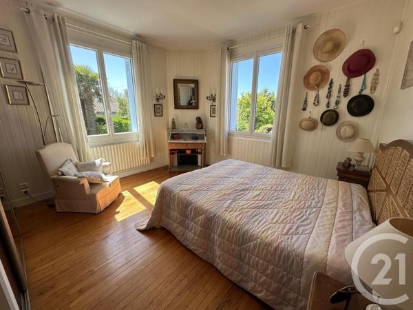 Maison à vendre  6 pièces - 155,62 m2 ROYAN - 17