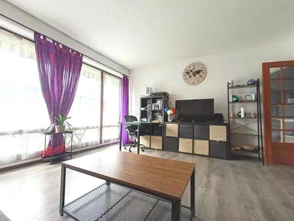 Spacieux T4 avec balcon sud à Tours- 37200 Calme et lumineux
