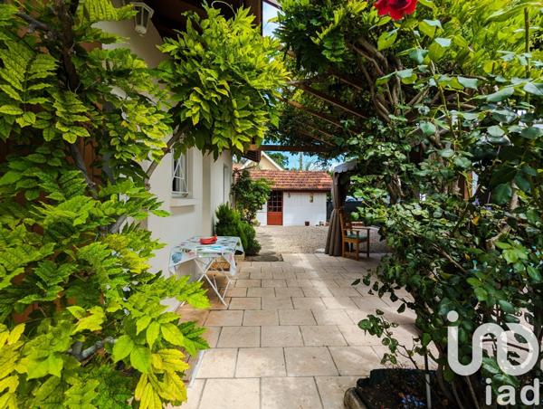 Maison 4 pièces de 92 m² à BISCARROSSE PLAGE (40600)