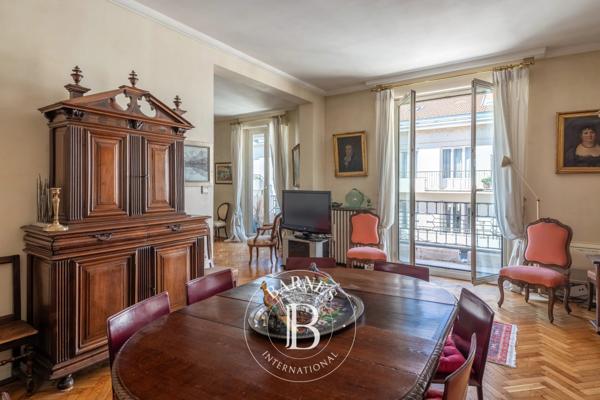 Lyon 6ème, Appartement 2 Chambres -  166 m² à vendre