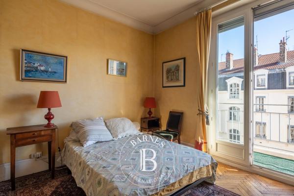 Lyon 6ème, Appartement 2 Chambres -  166 m² à vendre