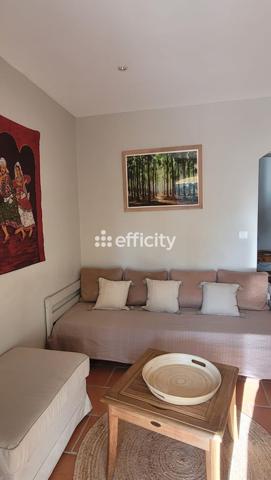 Maison
         5 pièces
        - 230 m²