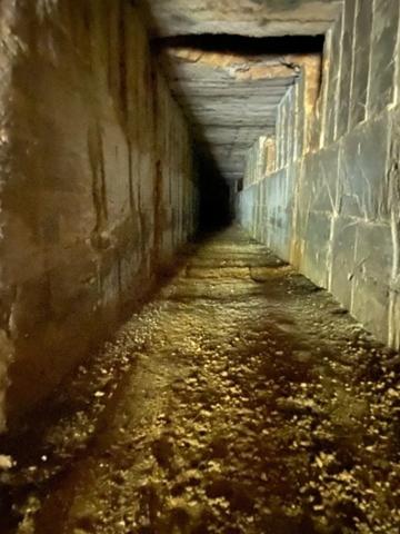 Puymoyen. Ensemble immobilier avec carrières