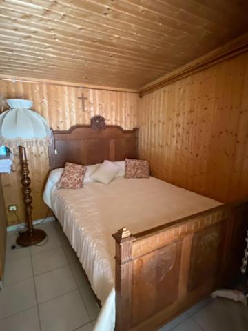 Puymoyen. Ensemble immobilier avec carrières