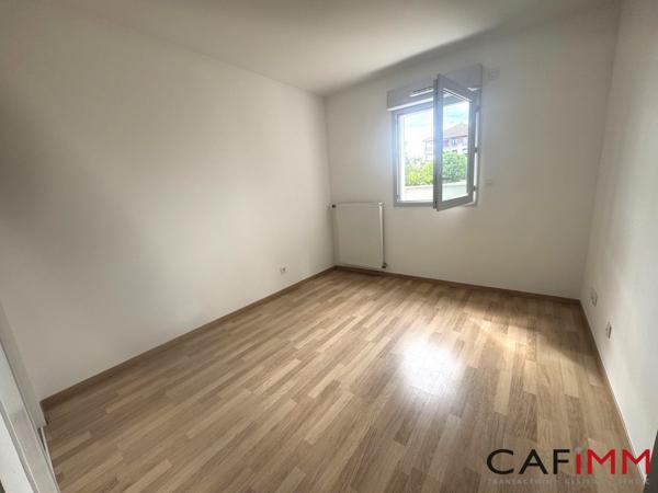 DECINES-T3-63m²-Terrasse- Garage