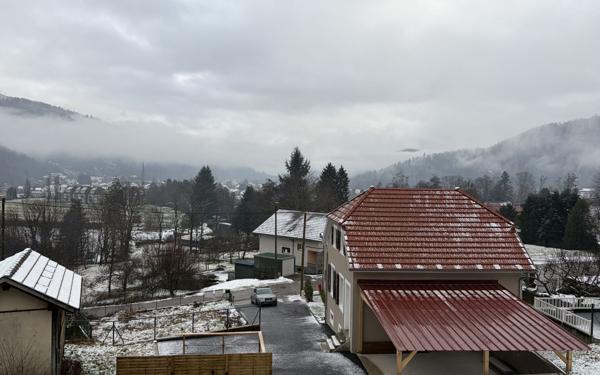 Maison à vendre    3 pièces • 80 m2 Fellering