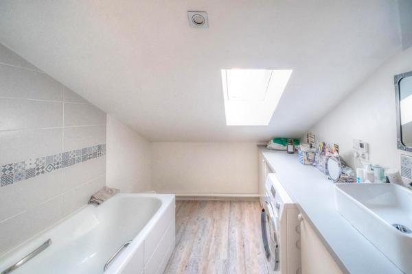 Appartement en duplex - La Garenne Colombes 4 pièce(s) 81 m2 , La garenne colombes Appartement en duplex - La Garenne Colombes 4 pièce(s) 81 m2 , La garenne colombes