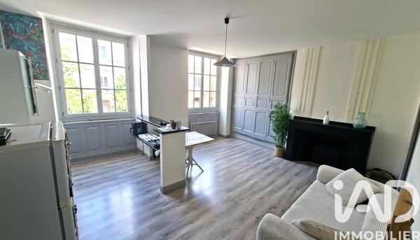 Immeuble à vendre 234 m² Moissac