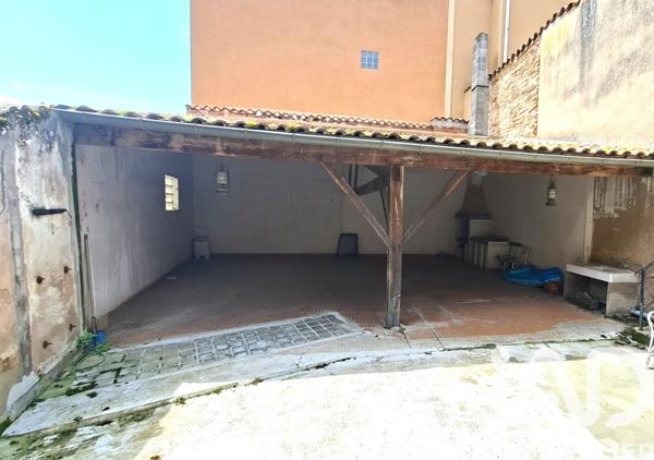 Immeuble à vendre 234 m² Moissac