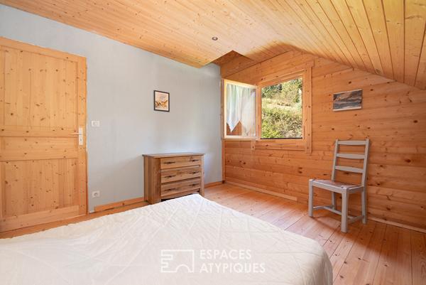 Chalet en bois au coeur de la nature