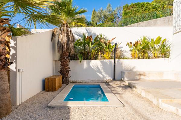 Appartement type 2 avec jardin et piscine