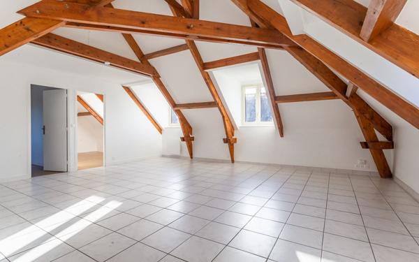 Appartement à louer    2 pièces • 62,65 m2 Chilly-Mazarin