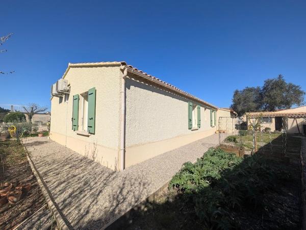 MAISON DE PLAIN PIED AVEC 3 CHAMBRES ET GARAGE