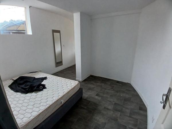 Maison entièrement rénovée de 90 m² sur 480 m² située au 14ème km du Tampon