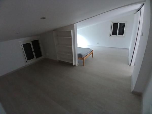 Maison entièrement rénovée de 90 m² sur 480 m² située au 14ème km du Tampon