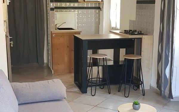 Appartement à vendre    2 pièces •  Ollioules