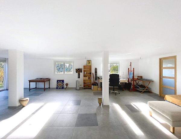 Grande maison familiale avec dépendances et vue imprenable sur la nature à Piquecos