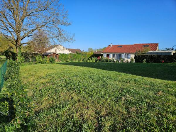 Terrain à SAINT-PAVACE, 72190 - 307m²