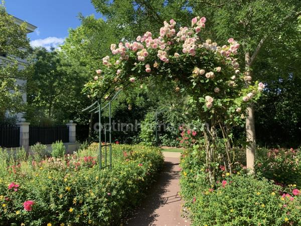 Appartement avec grand jardin - 3 pièces LE PLESSIS ROBINSON (92)
