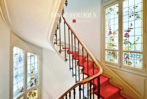 Paris XVI – Trocadéro appartement de 130 m² au dernier étage avec balcons