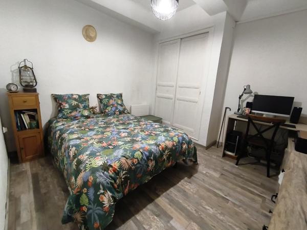 Appartement à GONFARON (83590)