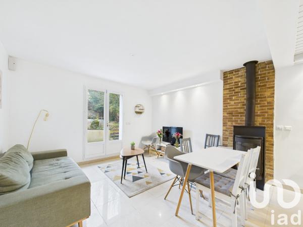 Maison 7 pièces de 101 m² à Évry (91000)