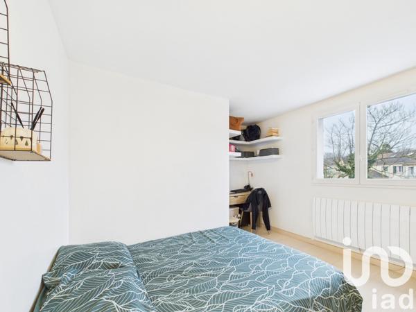 Maison 7 pièces de 101 m² à Évry (91000)