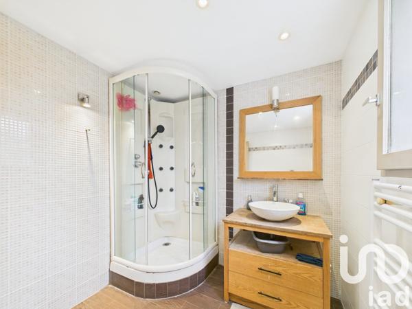 Maison 7 pièces de 101 m² à Évry (91000)