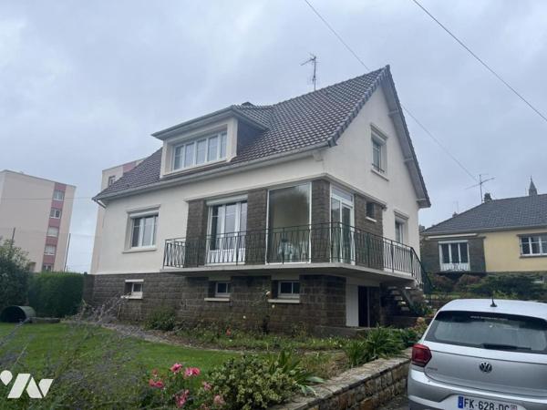 Pavillon sur sous-sol à DOMFRONT