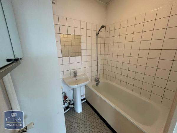 Appartement à louer 1 pièce 28.24m²