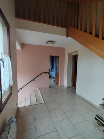 Entre Montoire S/L et la Chartre S/L, pavillon tout confort de plain pied