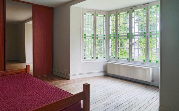 Maison à vendre    8 pièces • 232 m2 Olivet