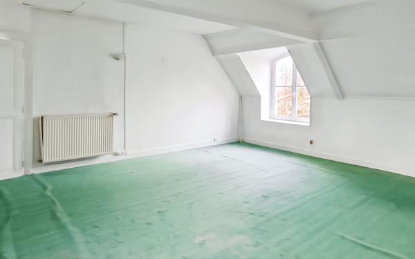 Maison à vendre    8 pièces • 232 m2 Olivet