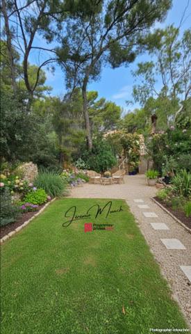 Villa vue mer 5 pièces 122 m2 sur 2000m²